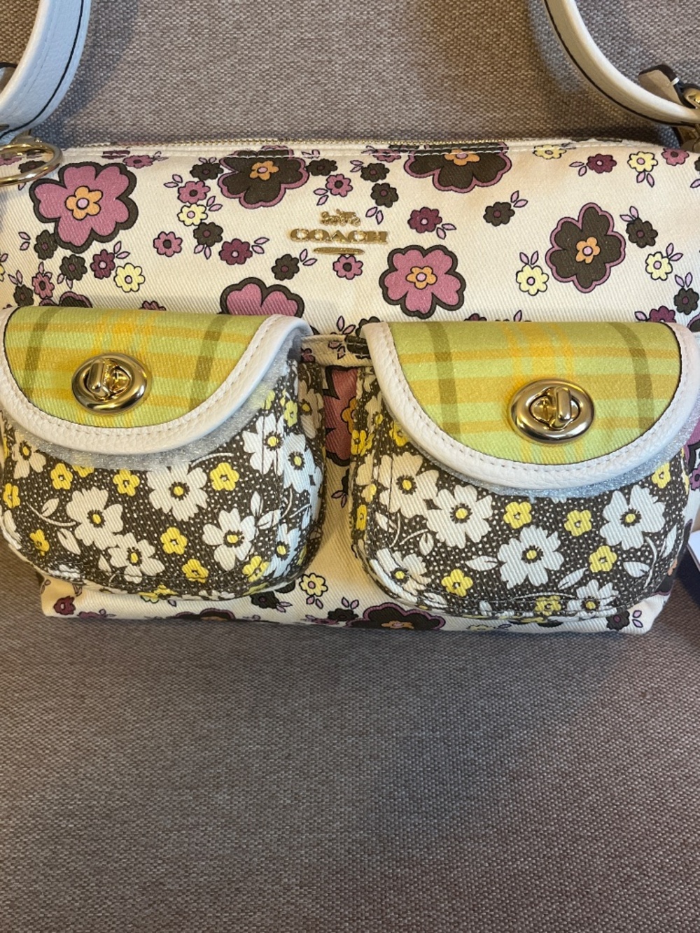 Coach cargo shoulder bag in floral print - Picture 8 of 14